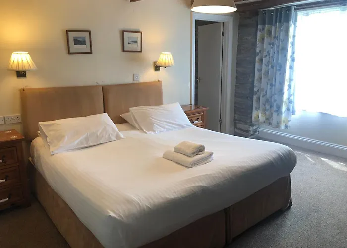 Trehellas House Hotel & Courthouse Restaurant
