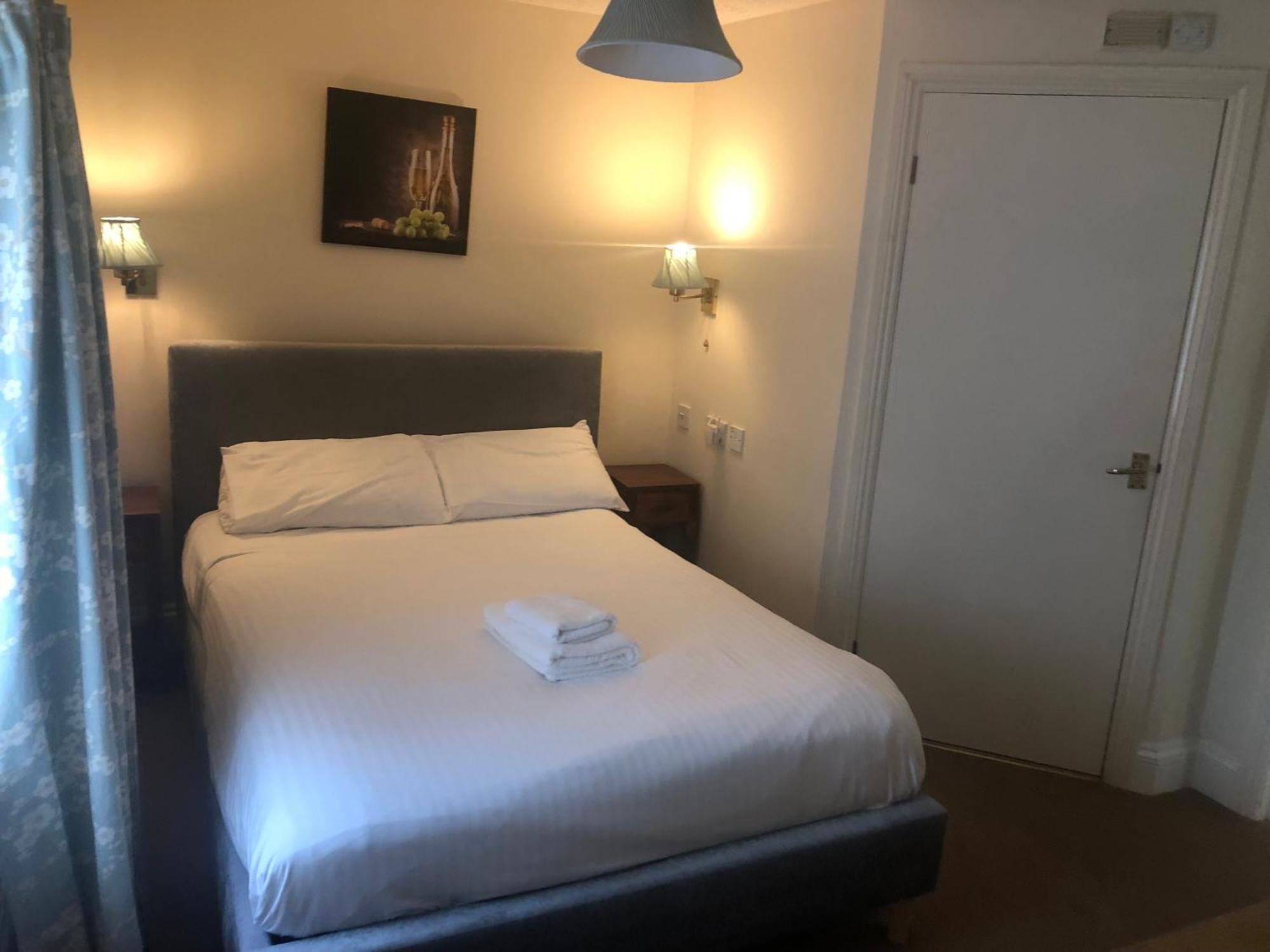 Trehellas House & Courthouse Restaurant * Bodmin
